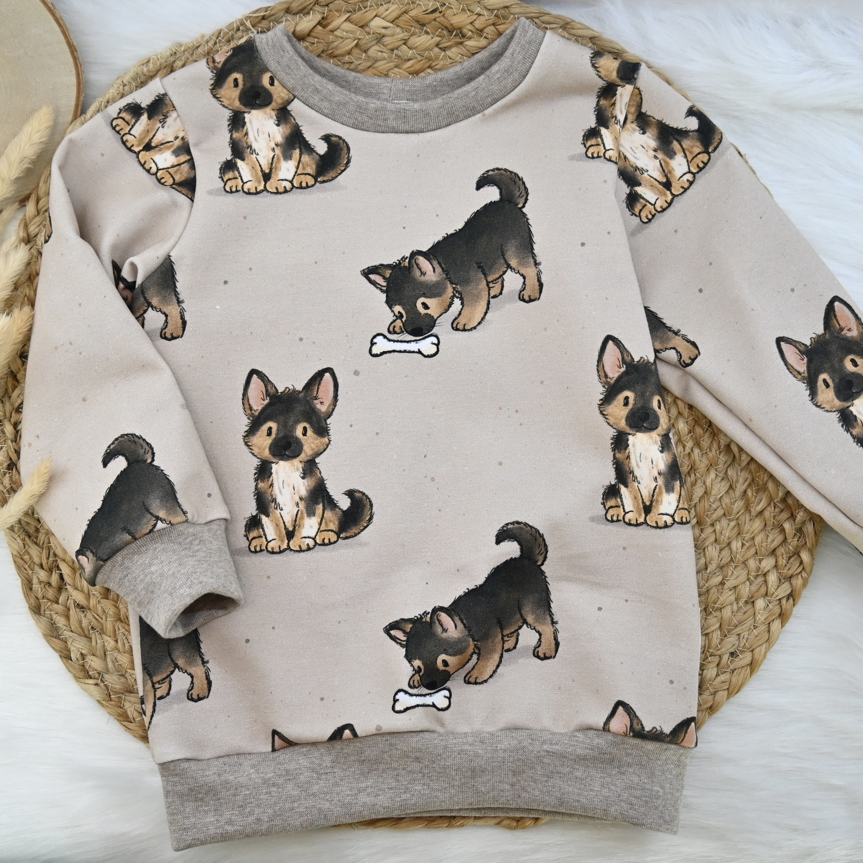 Sweater "Schäferhund", Gr. 86 von wärtvoll handmade - Handgemacht in der Schweiz